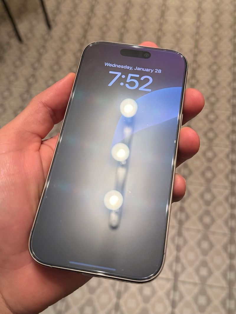 iPhone 16 Pro 256GB Plata (solo eSIM) afbeelding 3