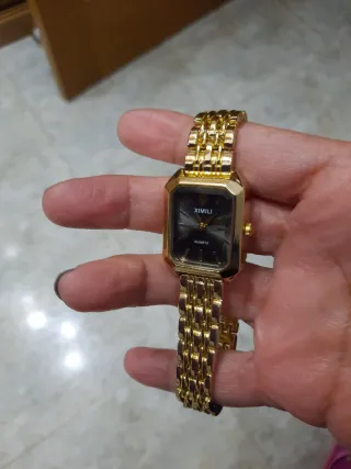 Reloj y Accesorios Dorados