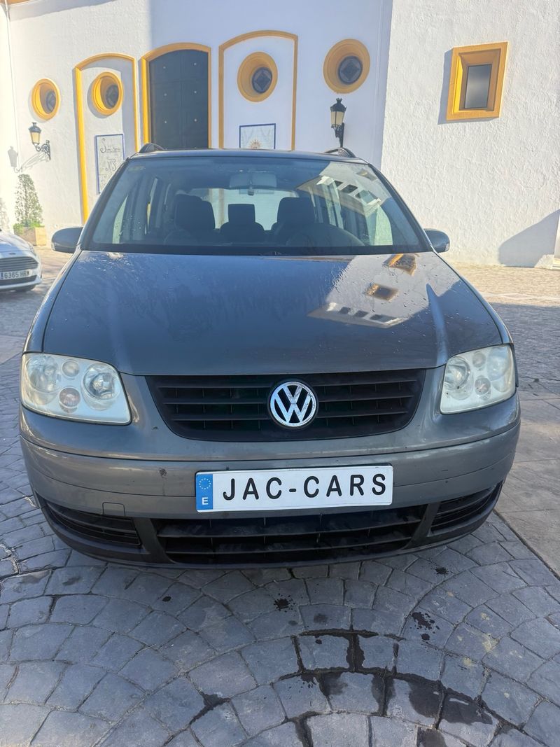 Volkswagen Touran 1.9 TDI Advance DSG 2004