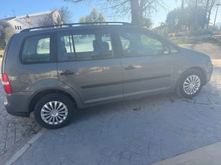 Volkswagen Touran 2004