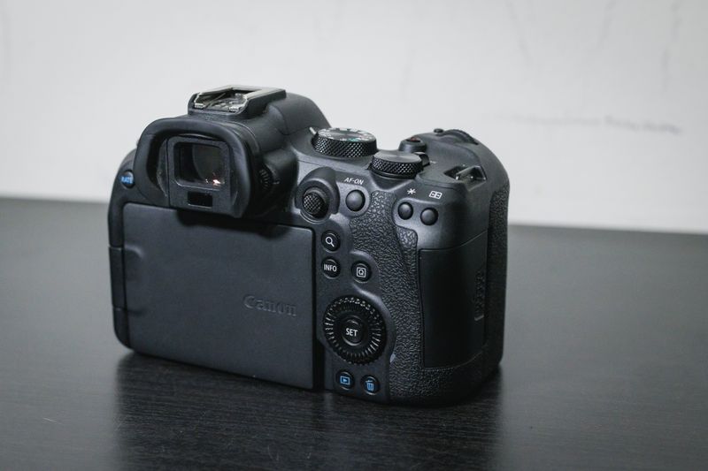 Canon EOS R6 Mark II Cámara afbeelding 7
