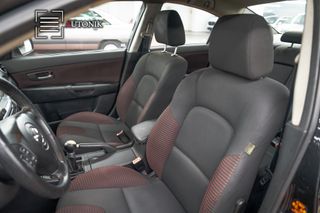 Mazda Mazda3 1.6 VVT Active +