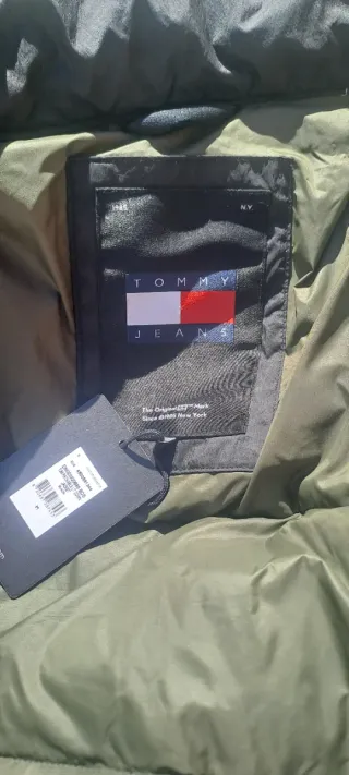 Cazadora Tommy Jeans Gris Talla M Nueva