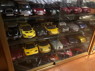 Colección Coches Escala 1:18