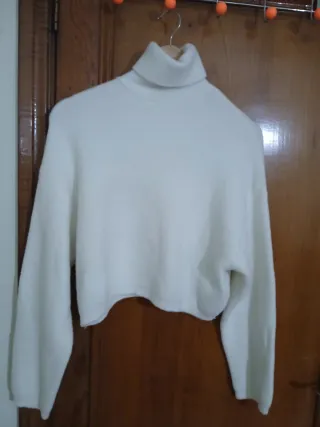 Jersey lana tacto suave cuello alto blanco