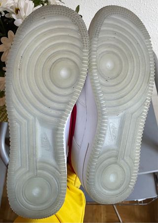 Nike Air Force 1 Satinadas Rojas Talla 39