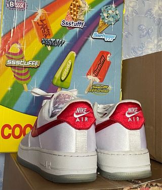 Nike Air Force 1 Satinadas Rojas Talla 39