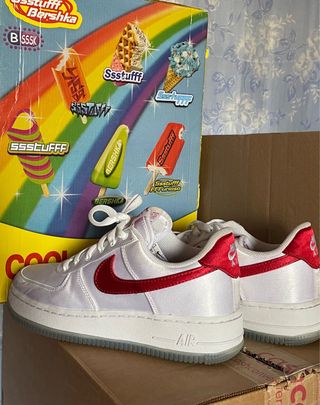 Nike Air Force 1 Satinadas Rojas Talla 39