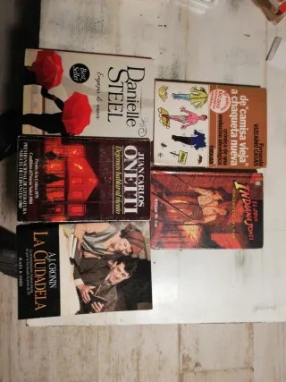 Lote 5 Libros: Cronin, Onetti, Steel, etc.