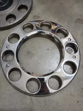 Tapacubos Llantas Camión Mercedes