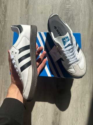 Zapatillas Adidas Samba Blancas y Negras