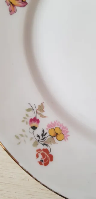 Plato antiguo Limoges floral