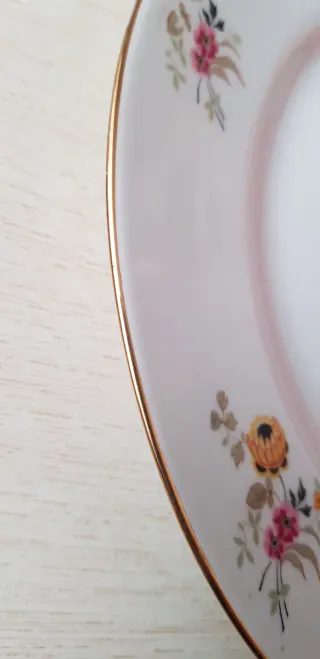 Plato antiguo Limoges floral