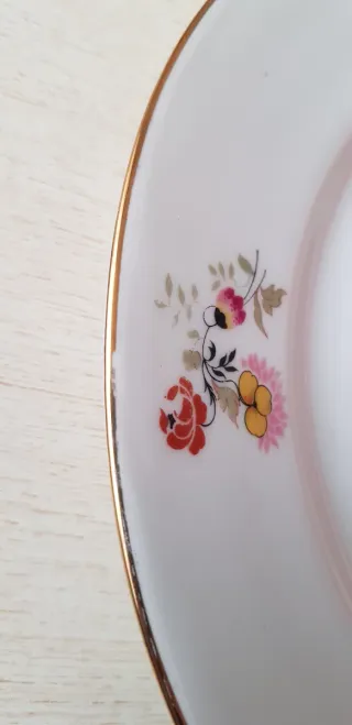 Plato antiguo Limoges floral