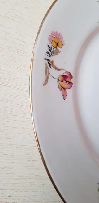 Plato antiguo Limoges floral