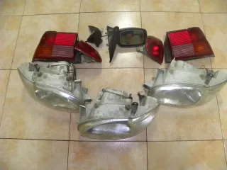 Faros y Pilotos Ford Escort