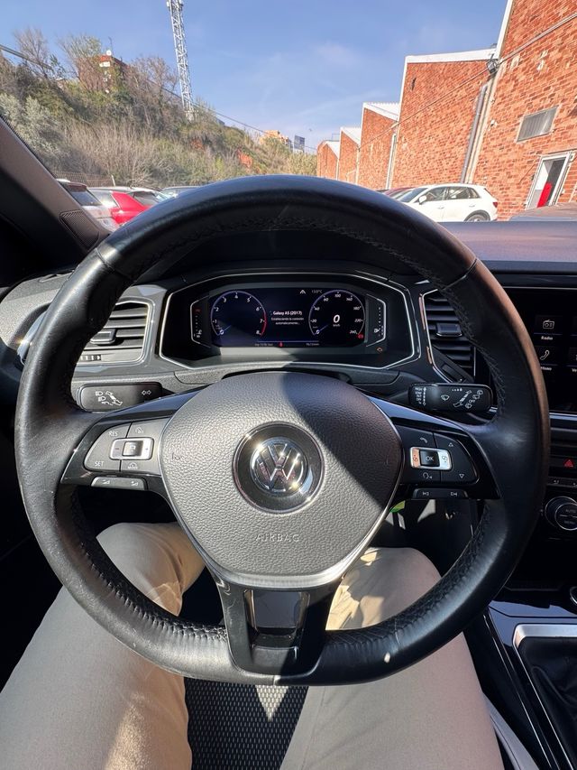 VW T-Roc Sport 1.5TSi 150cv manual
