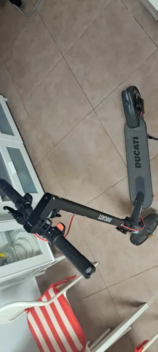 Patinete Eléctrico Ducati