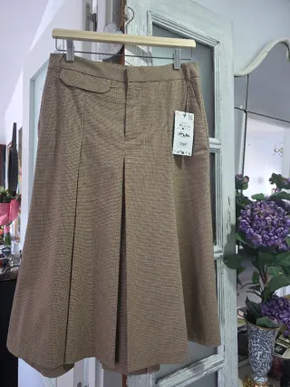 Falda Zara Midi Nueva CON ETIQUETA