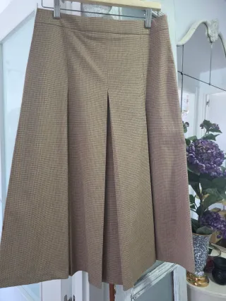 Falda Zara Midi Nueva CON ETIQUETA