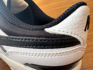 Bambas Nike Blancas y Negras