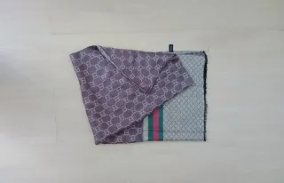 Cachecol Gucci Vintage Roxo