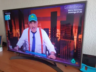 Televisión LG 43 webOS UJ670V
