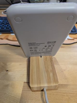 Cargador Inalámbrico Tela y Bambú NORDMÄRKE