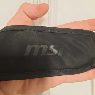 Maletín portátil MSI negro