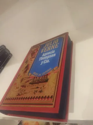 Libro Julio Verne: Agencia Thompson y Cía.