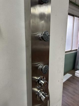 COLUMNA TERMOSTATICA HIDROMASAJE INOX CAPRI