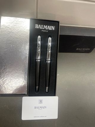 Elegante astuccio con due penne Balmain Paris