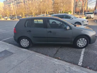 Volkswagen Golf 2004