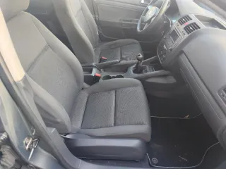 Volkswagen Golf 2004