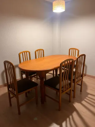 Mesa comedor y 6 sillas madera