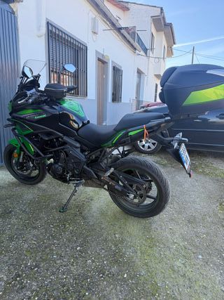 Kawasaki Versys 650cc 2023