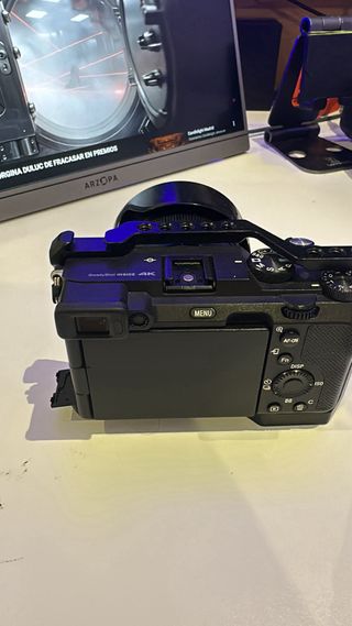 Cámara Sony Alpha 7C 4K Profesional