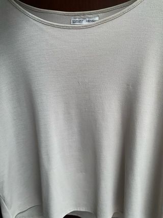 Camiseta Zara Beige Capa Doble