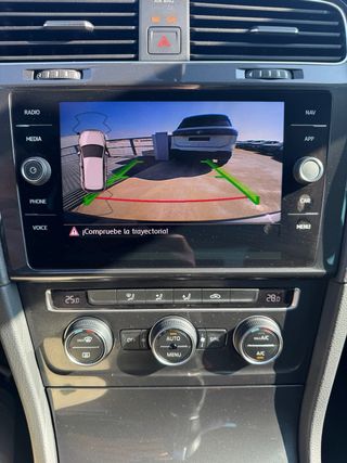 VW Golf Advance 1.6TDi 115cv automatico