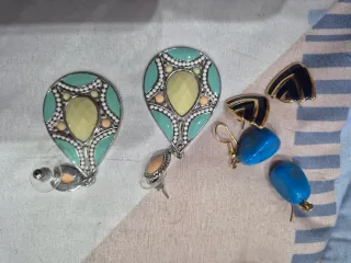 Collares y pendientes vintage