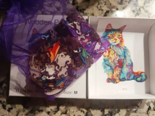 Puzzle de madera gato colorido