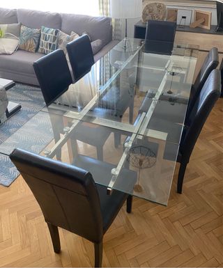 Mesa Comedor Extensible + 6 Sillas Piel