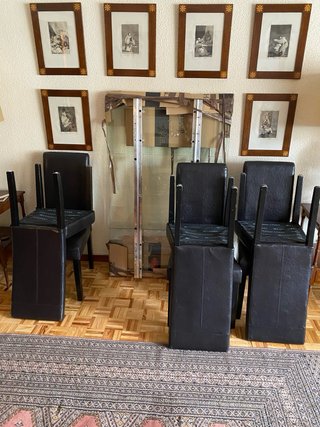 Mesa Comedor Extensible + 6 Sillas Piel