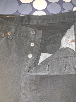 Pantalones Tejanos LEVIS originales perfecto estad