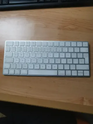 Teclado Apple Magic Keyboard