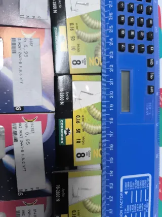 Anzuelos montados carpa asticot, maíz, masilla