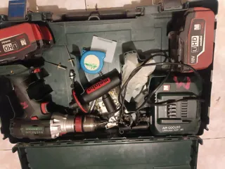 Taladro Milwaukee M18 y taladro metabo m18