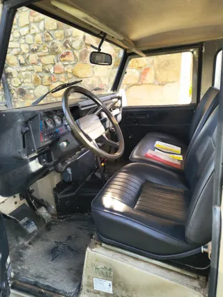 Land Rover santana 1990
