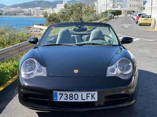 Porsche Carrera 911 Cabrio 2003