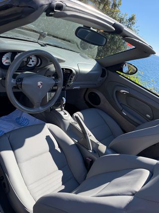 Porsche Carrera 911 Cabrio 2003